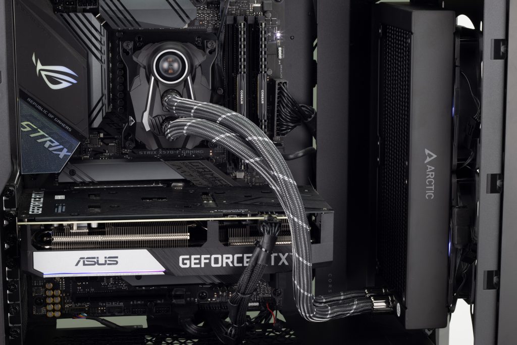 Arctic Liquid Freezer II 240 RGB Review