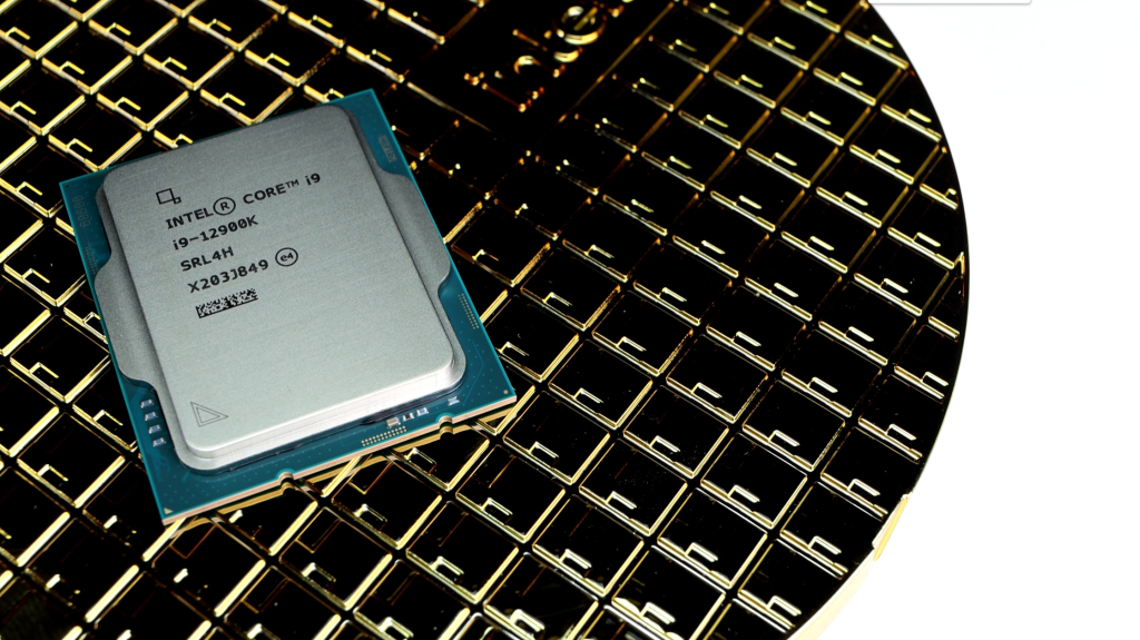 Intel Core i9 vs AMD Ryzen ThreadRipper: Which one should you choose?